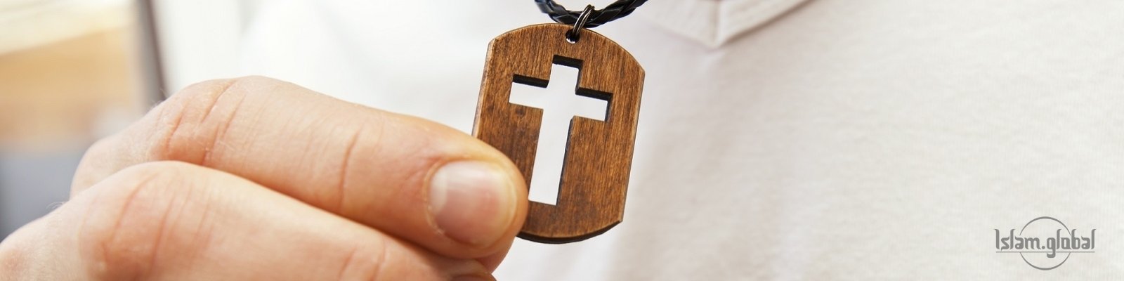 Куда деть крестик умершего родственника: информация и советы